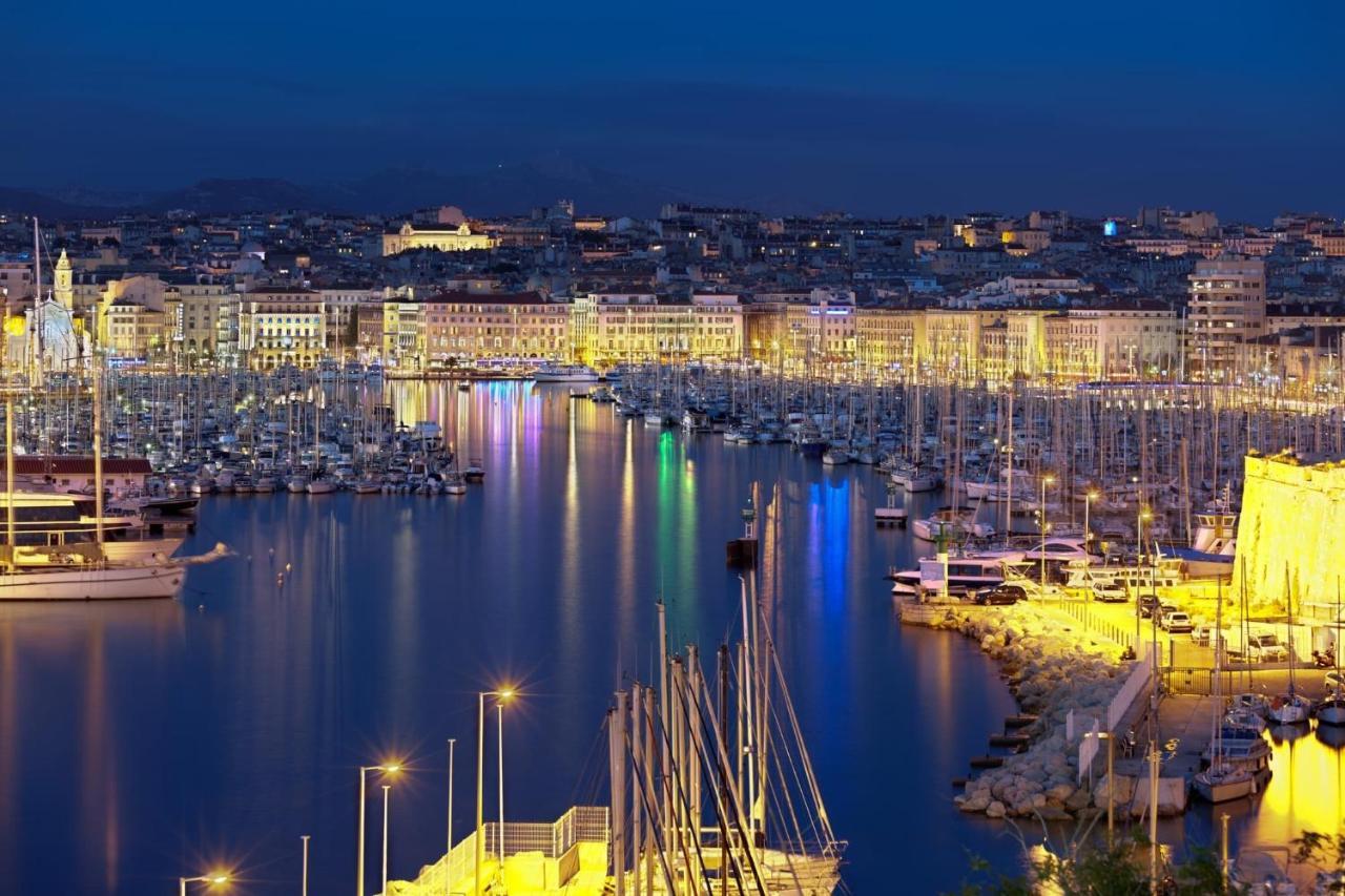 Jacuzzi Netflix Appartement Marseille